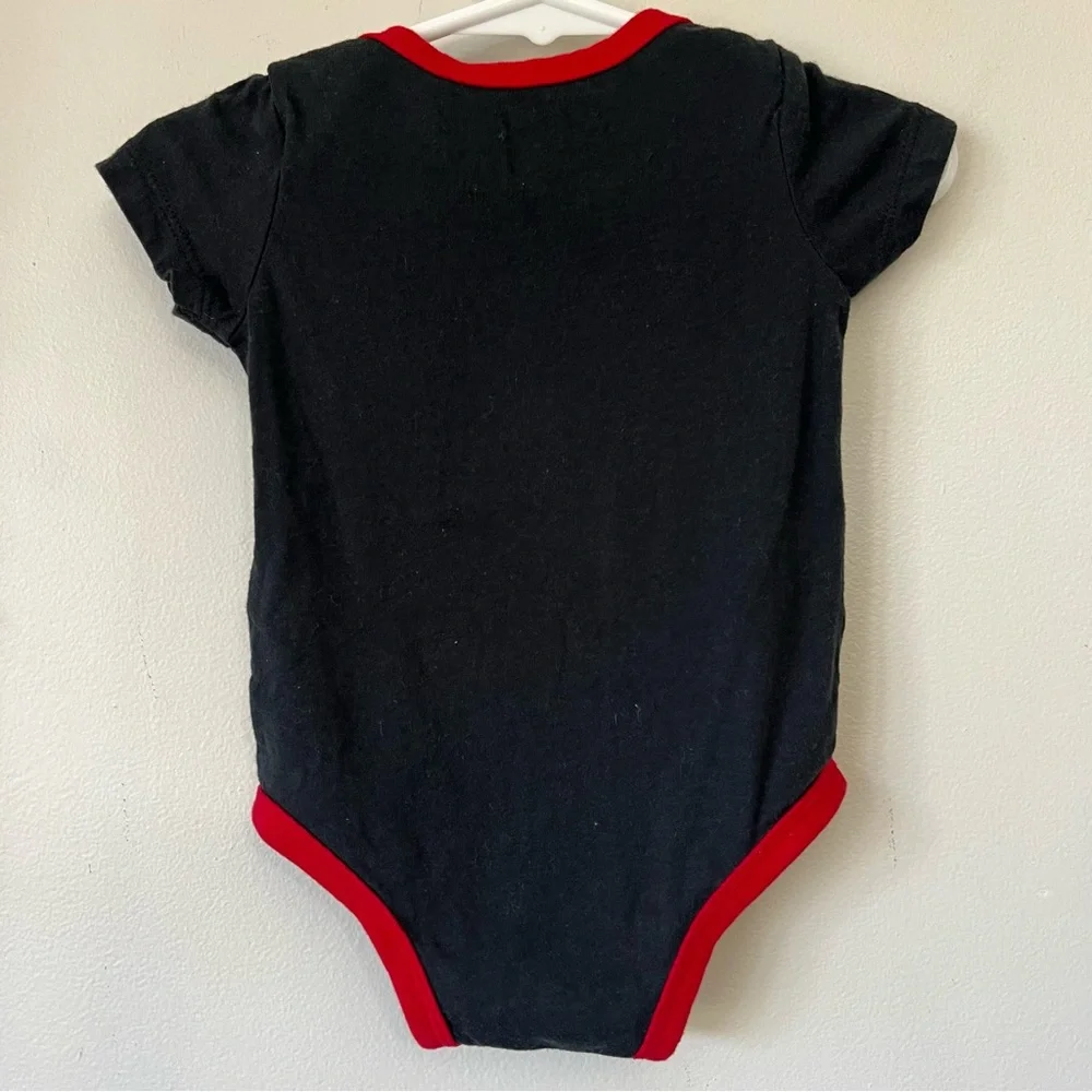 Jordan Baby Bodysuit Size 3-6 Months Jumpman Logo Black With Red Trim #23